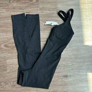 Lululemon Ribbed body suit. 25” length. Bra pads included.
